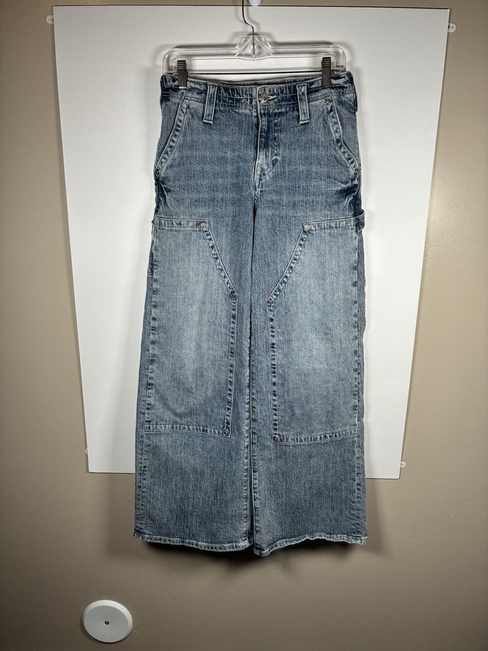 True Religion Jessie Baggy Size 25 Light Wash 28” Wing Embroidery Y2K Carpenter